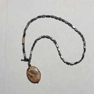 Necklace-Natural Jasper Pendant Necklace with Hematite Beads